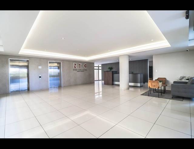 2 BEDROOM APARTMENT FOR SALE IN UMHLANGA RIDGE